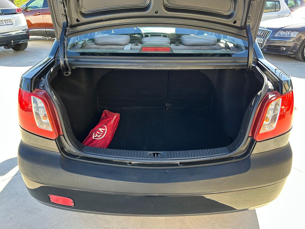 KIA RIO 1.4 COMFORT SPANISH LHD IN SPAIN 68000 MILES SUPERB LITTLE CAR 2006